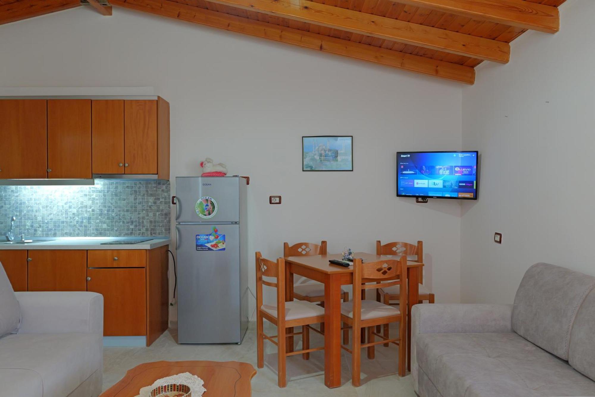 Arthur'S 4Apartments Борш Екстер'єр фото